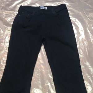 Levi's Signature Mid Rise Black Jeans Sz. 14